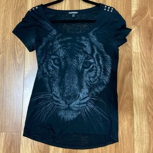 Express Lion Tee